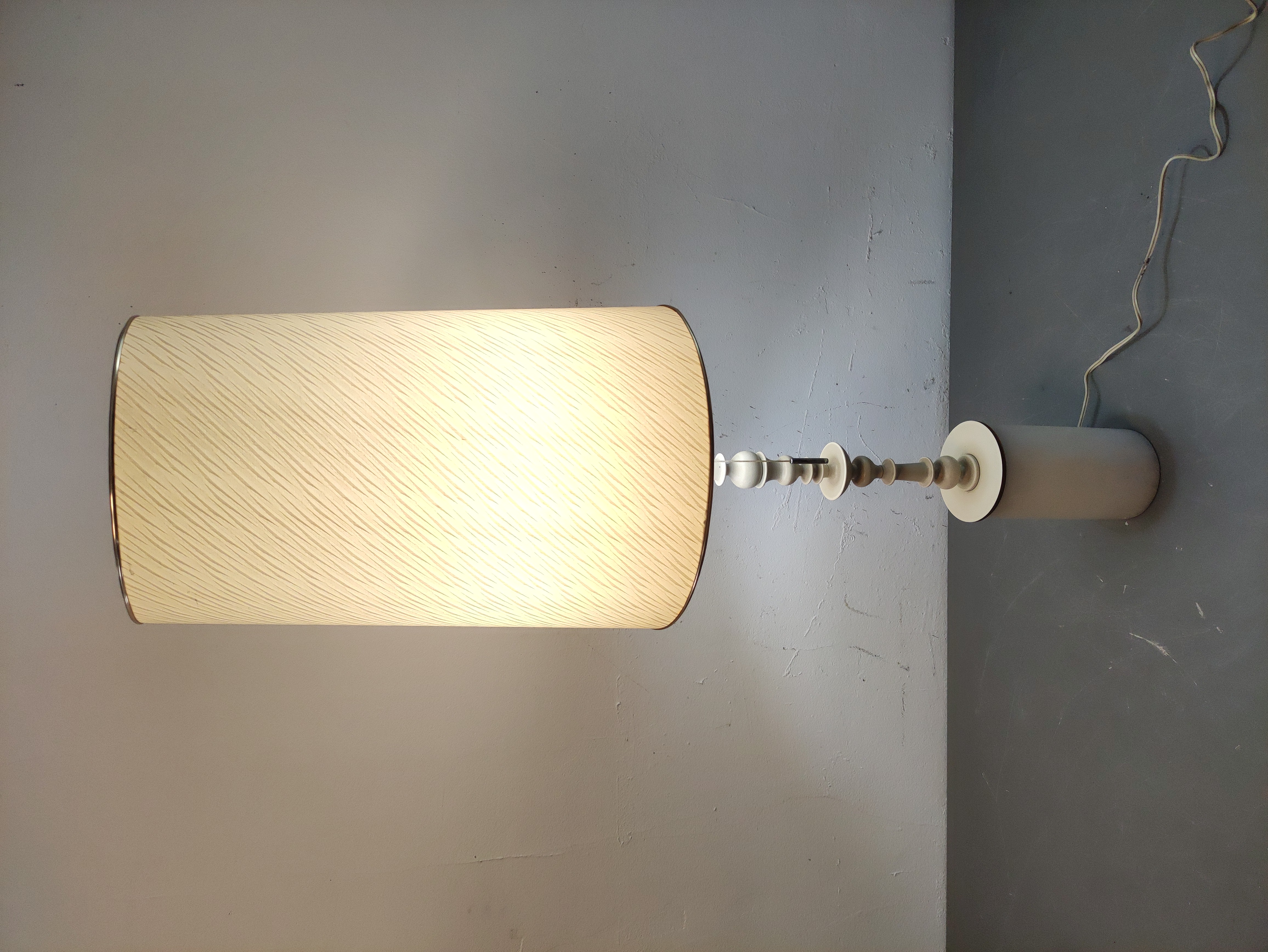 lampara pantalla sobremesa madera alt 64-99 o10.5-31 1u